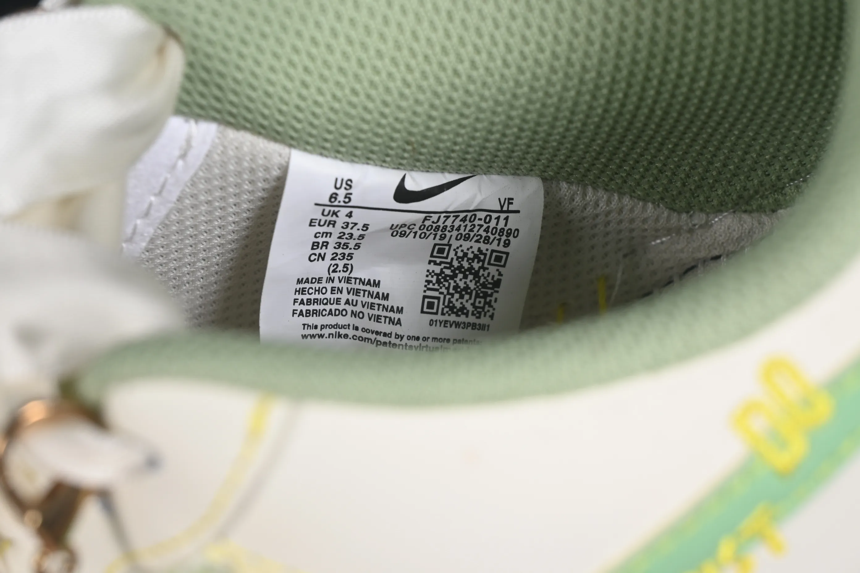 All categories Nk Air Force 1 Air Force series Nk Air Force 1 Low Air Force low-top Nike Air Force 1'07 Low "Jade Pearl Canvas" Hand-painted graffiti Green Pearl Painting Air Force 1 low-top casual sneakers FJ7740-111
